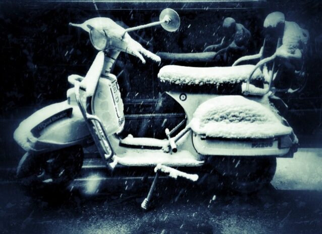 氷とバイク
